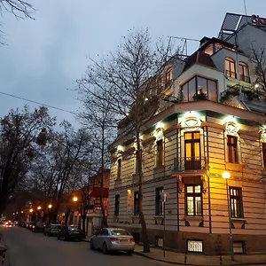 скерцо Skerzzo Konukevi